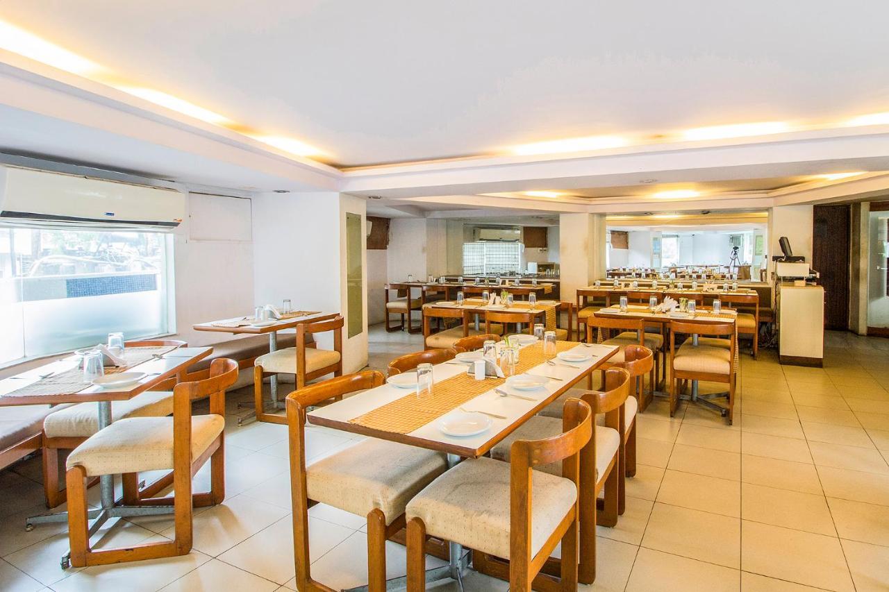 فندق Fabexpress Kalyan - Nr Dairy Dan Circle فَدودارا المظهر الخارجي الصورة